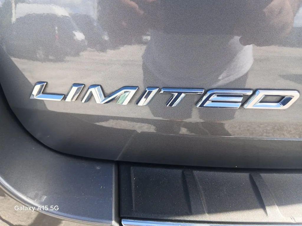 used 2021 Ford Explorer car, priced at $18,000