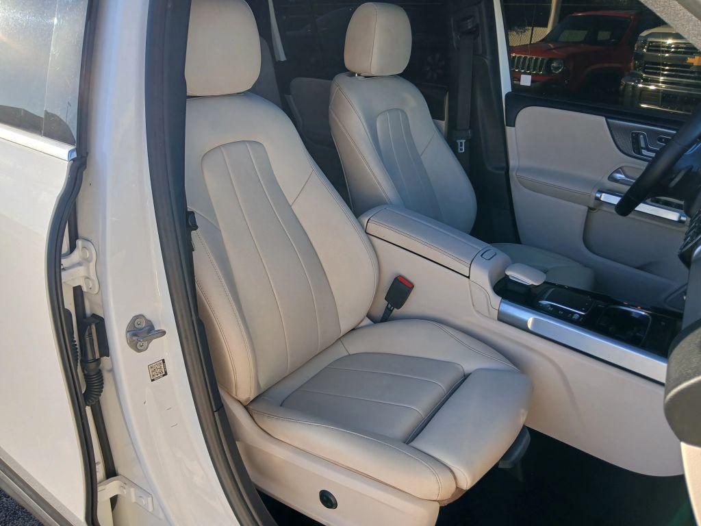 used 2021 Mercedes-Benz GLB 250 car, priced at $15,338