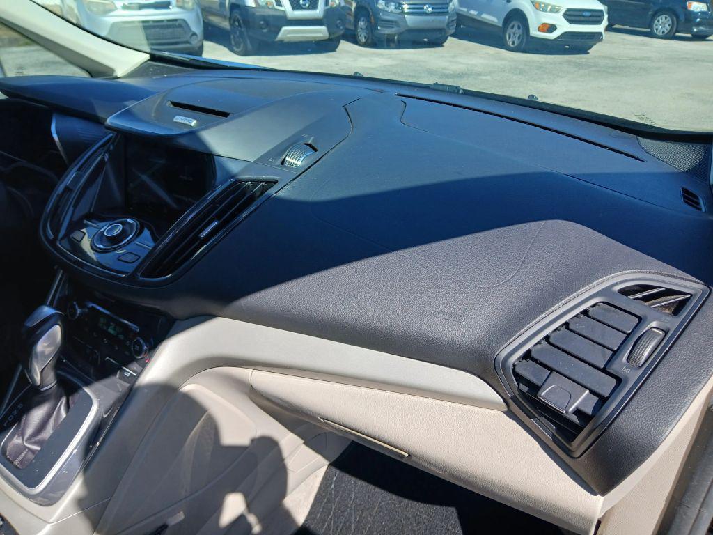 used 2016 Ford C-Max Hybrid car, priced at $5,640