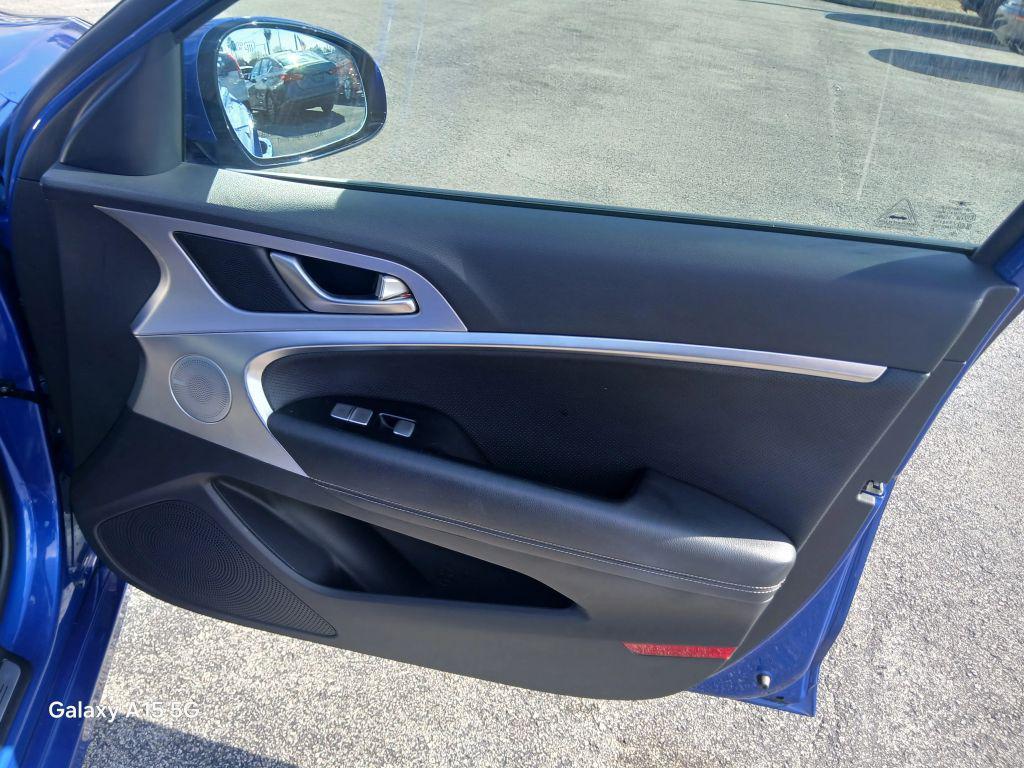 used 2019 Genesis G70 car, priced at $20,578