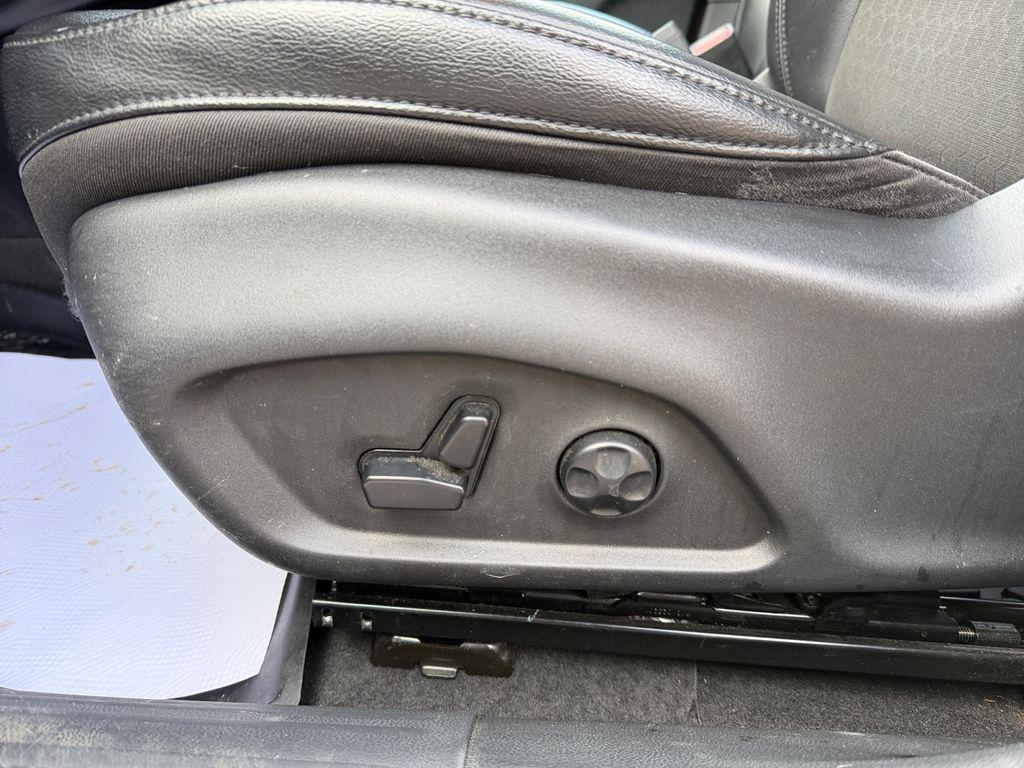 used 2020 Jeep Compass car, priced at $15,991