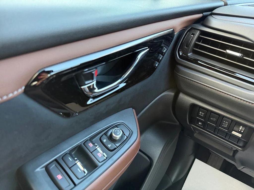 new 2025 Subaru Forester Hybrid car, priced at $42,677