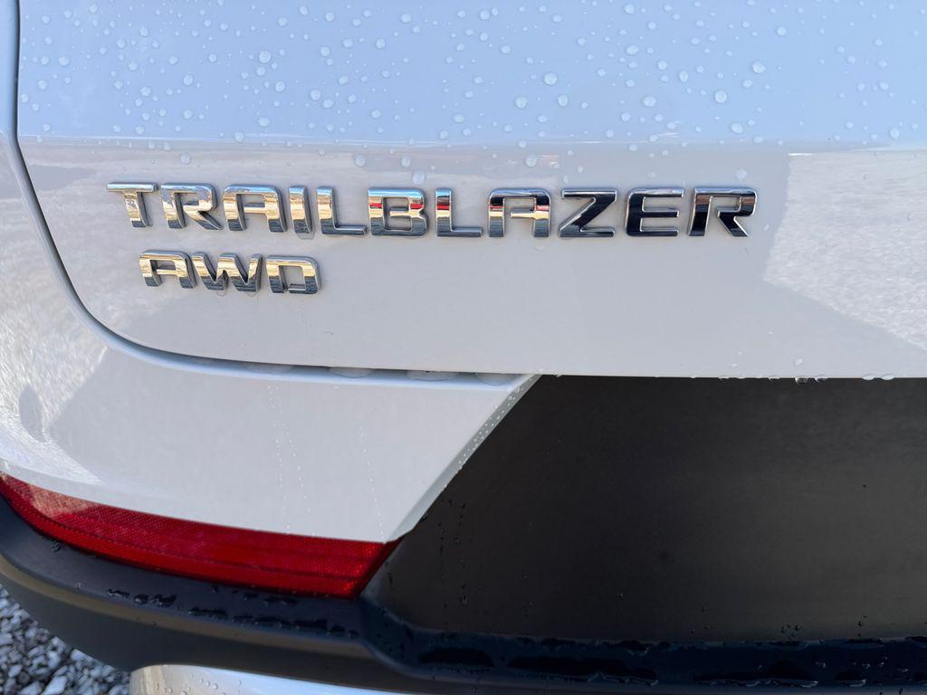used 2023 Chevrolet TrailBlazer car, priced at $21,724