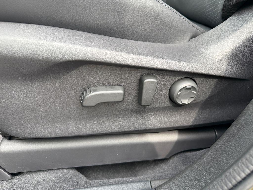 new 2025 Subaru Ascent car, priced at $49,014