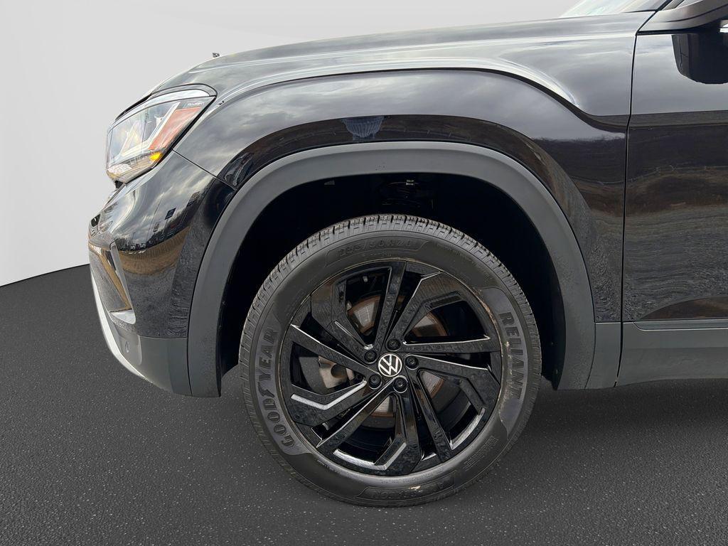 used 2023 Volkswagen Atlas car, priced at $26,991