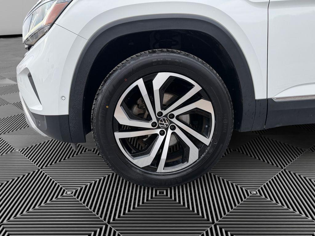 used 2021 Volkswagen Atlas car, priced at $23,991