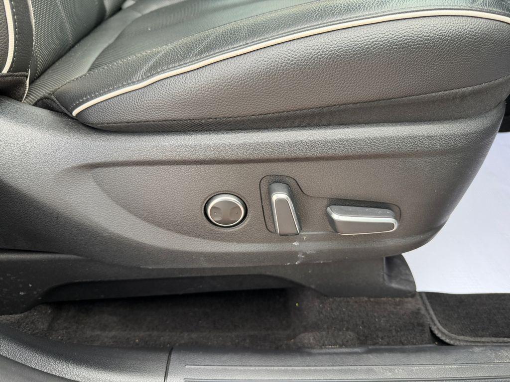 used 2024 Hyundai Palisade car, priced at $40,991