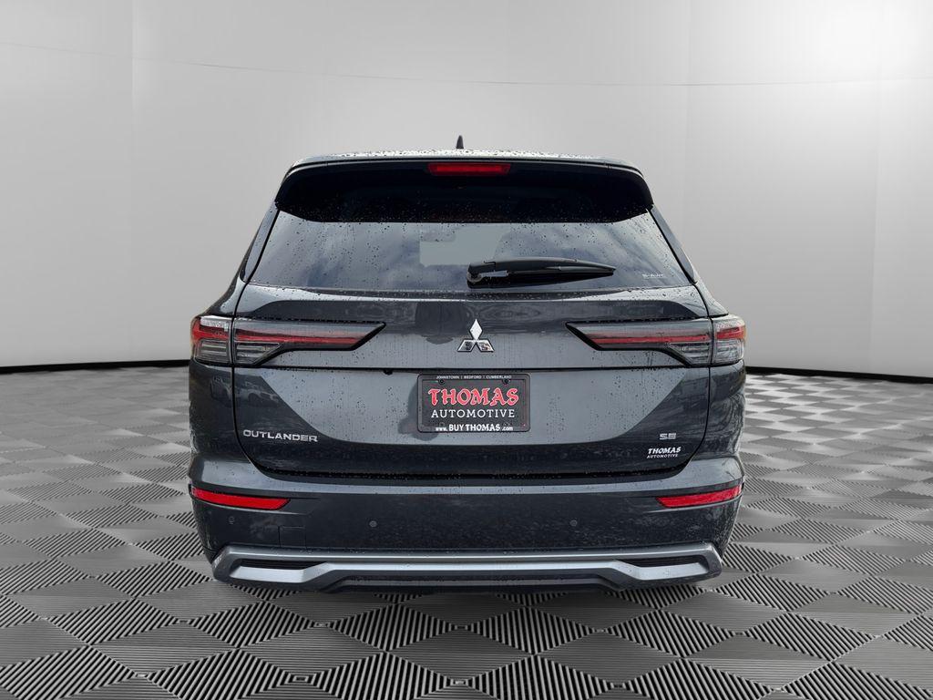 used 2025 Mitsubishi Outlander car, priced at $27,853