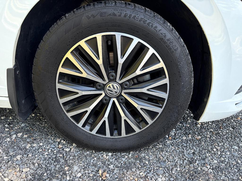 used 2020 Volkswagen Jetta car, priced at $15,975