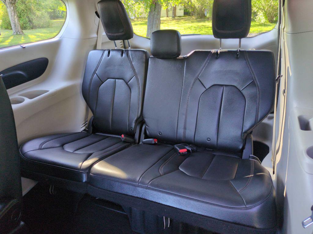 used 2020 Chrysler Pacifica car, priced at $18,975