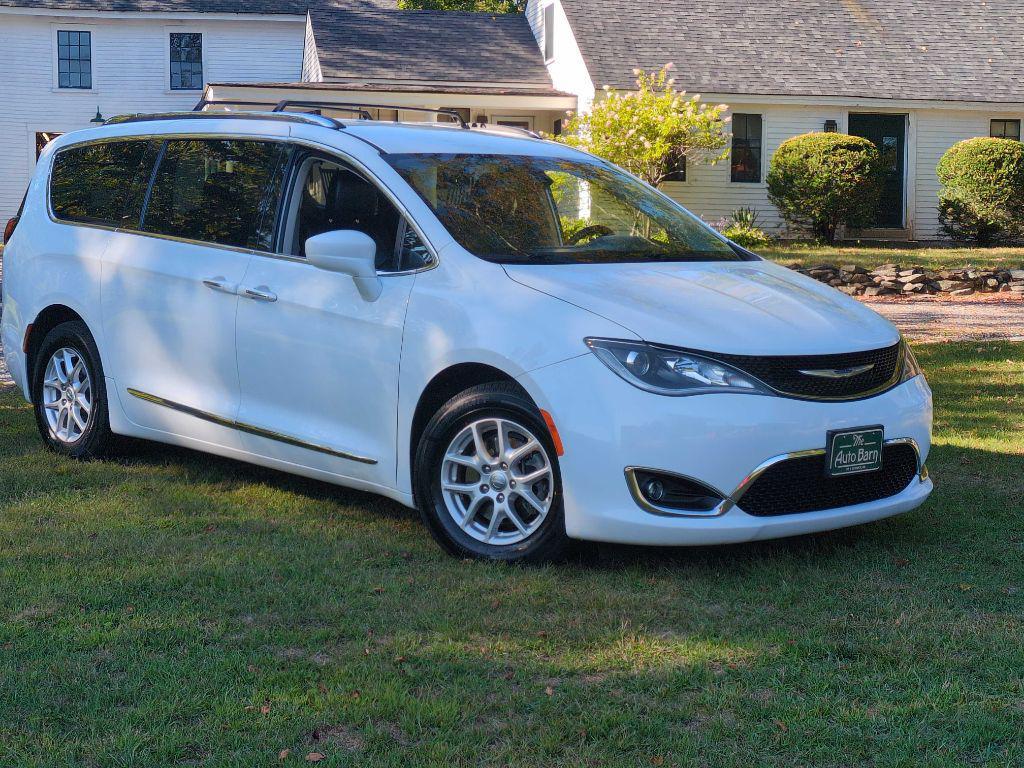 used 2020 Chrysler Pacifica car, priced at $18,975