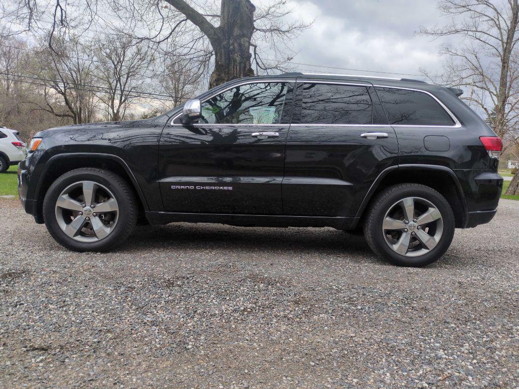 used 2016 Jeep Grand Cherokee car, priced at $16,475