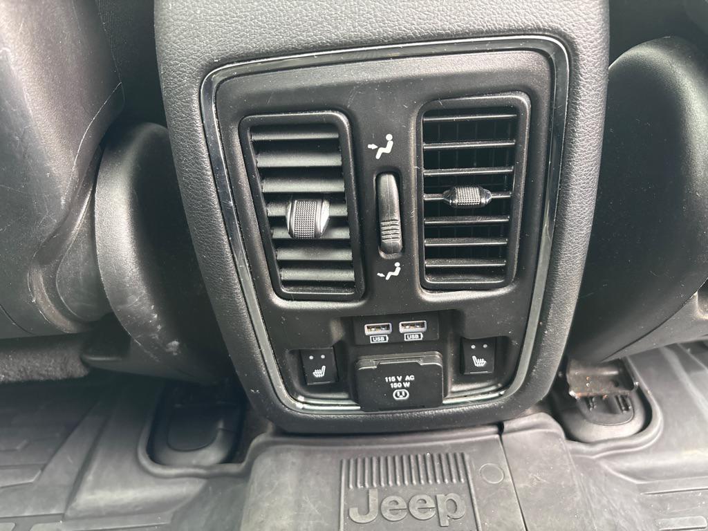 used 2017 Jeep Grand Cherokee car, priced at $16,475