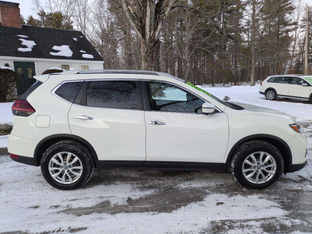 used 2018 Nissan Rogue car, priced at $15,975