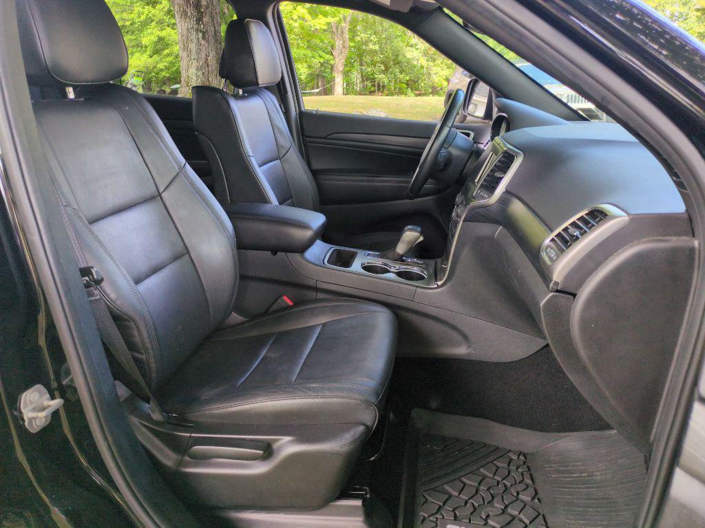 used 2019 Jeep Grand Cherokee car, priced at $18,475