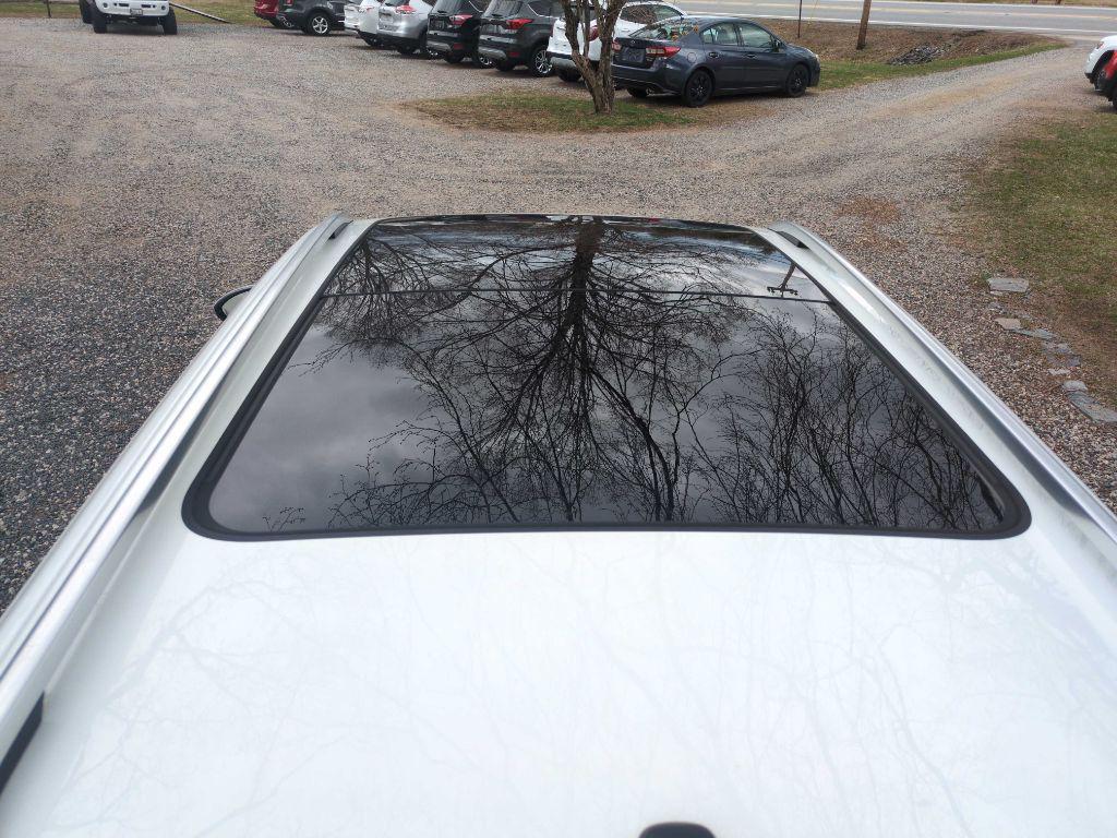 used 2017 Volkswagen Golf Alltrack car, priced at $15,975