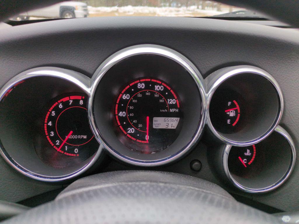 used 2006 Pontiac Vibe car, priced at $7,900