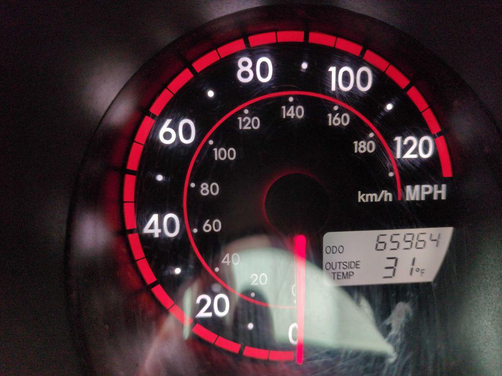 used 2006 Pontiac Vibe car, priced at $7,900