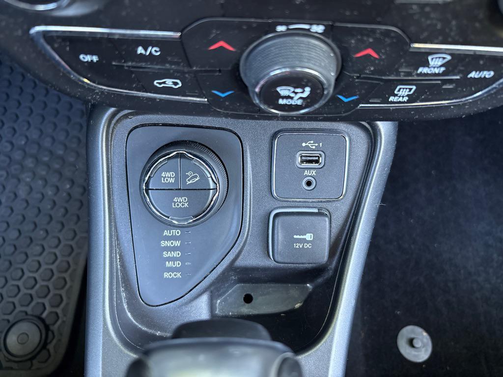 used 2020 Jeep Compass car, priced at $18,475