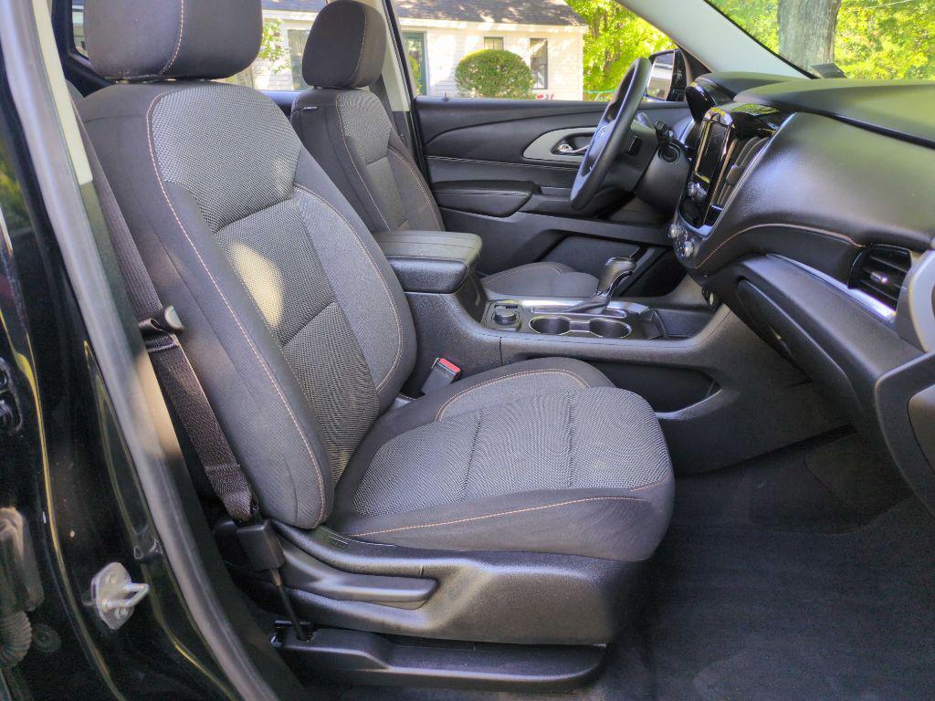 used 2020 Chevrolet Traverse car, priced at $17,975