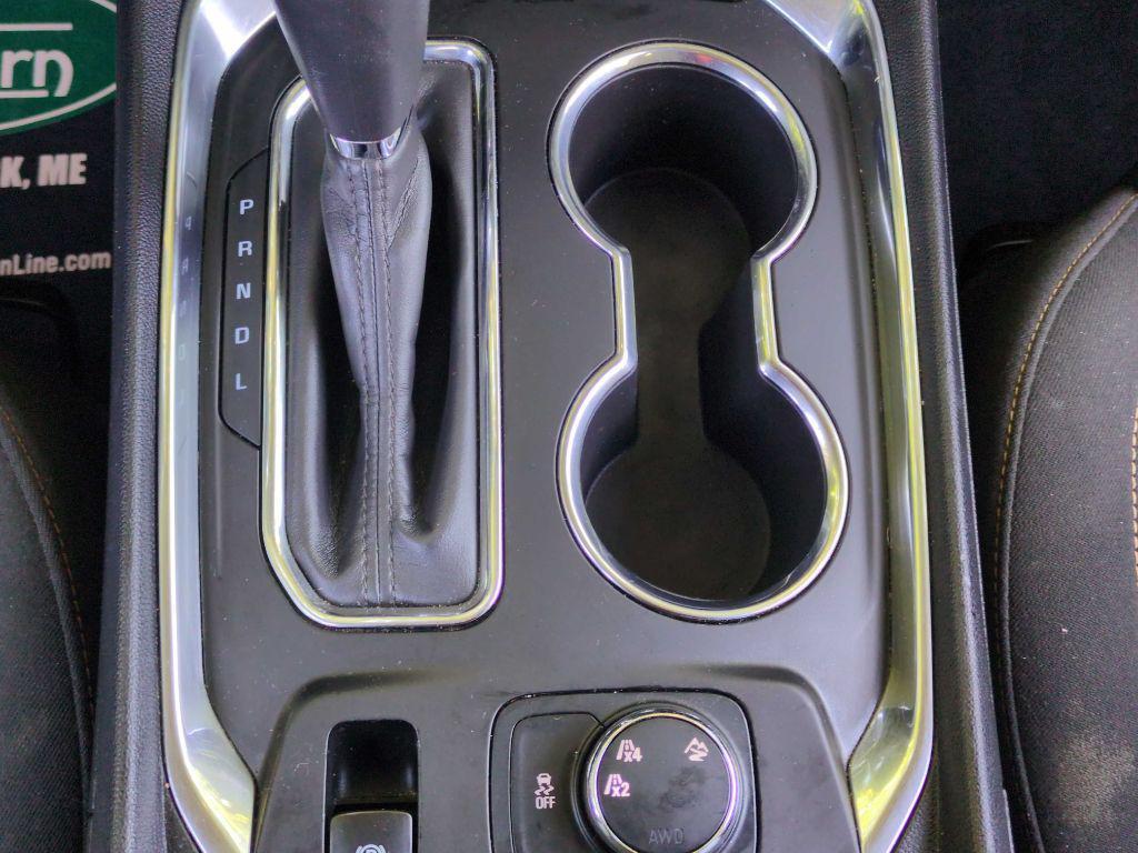 used 2020 Chevrolet Traverse car, priced at $17,975