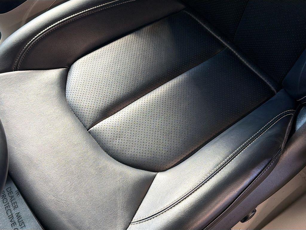 used 2023 Chrysler Pacifica car, priced at $23,995