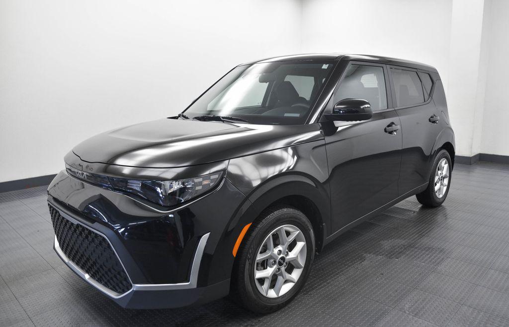 used 2023 Kia Soul car, priced at $17,092