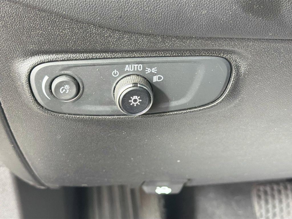used 2019 Chevrolet Equinox car, priced at $13,595