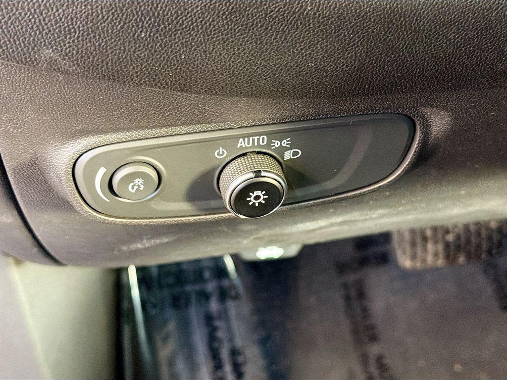 used 2023 Chevrolet Equinox car, priced at $22,365