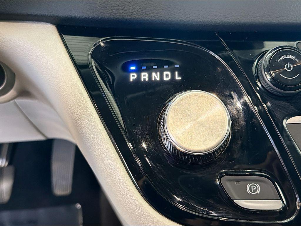 used 2023 Chrysler Pacifica car, priced at $24,795