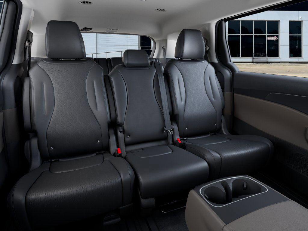 new 2026 Kia Carnival car, priced at $40,295