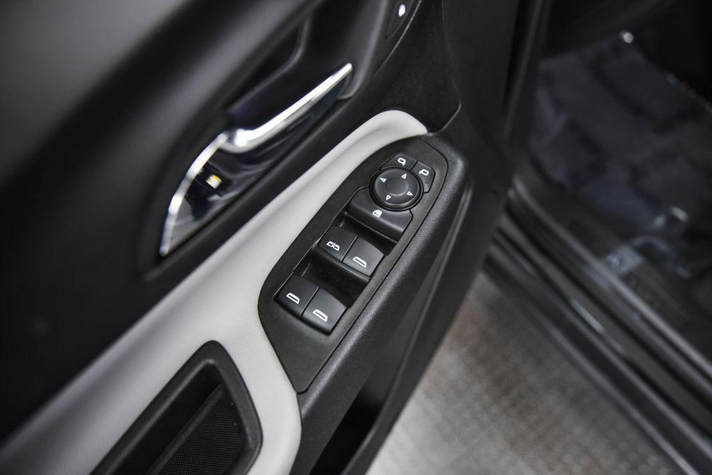 used 2023 Chevrolet Equinox car, priced at $19,595