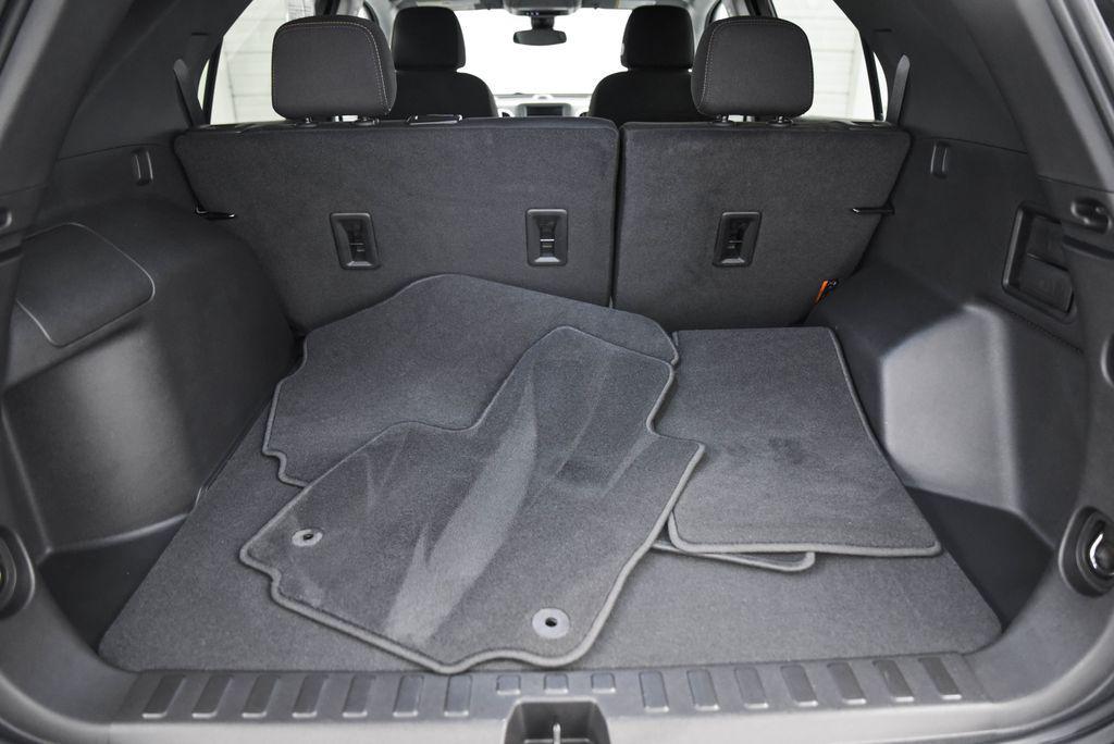 used 2024 Chevrolet Equinox car, priced at $22,297