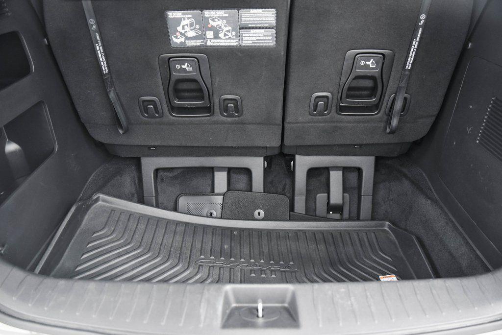 used 2023 Kia Carnival car, priced at $31,586