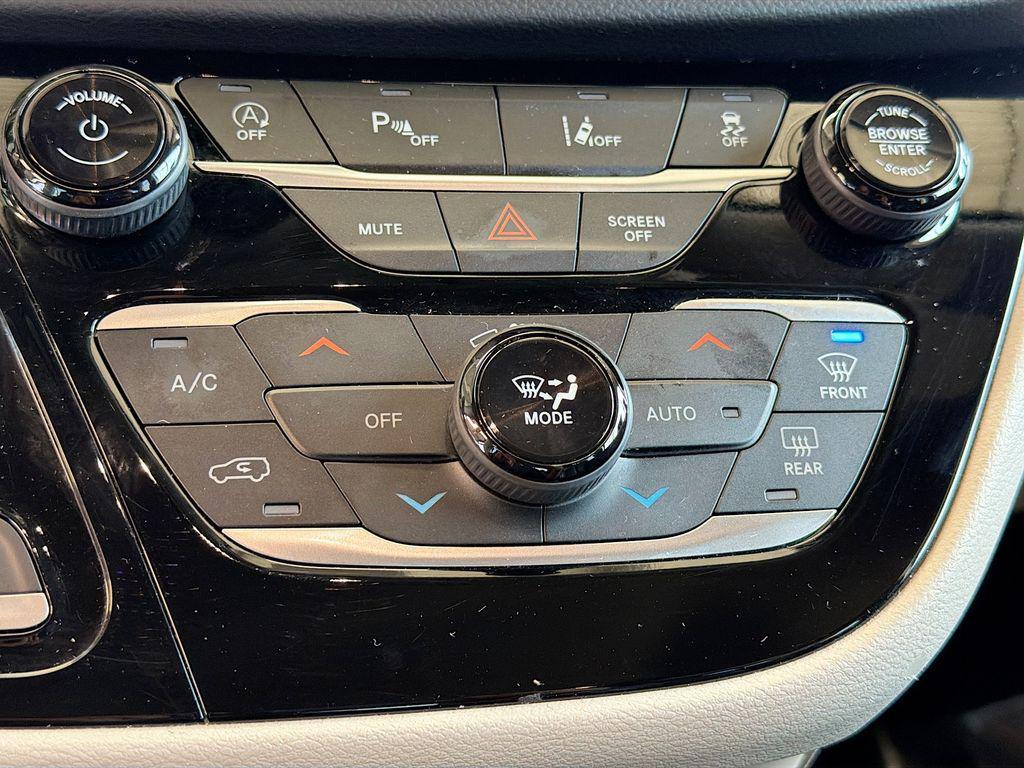 used 2023 Chrysler Pacifica car, priced at $24,595