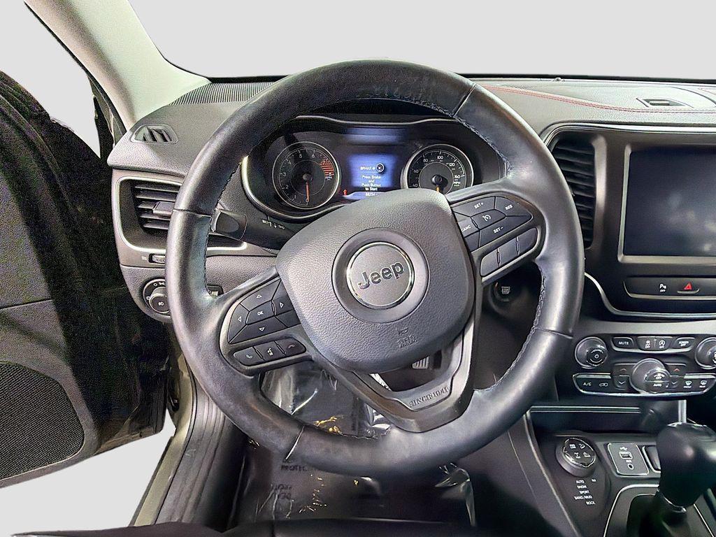used 2019 Jeep Cherokee car, priced at $16,595
