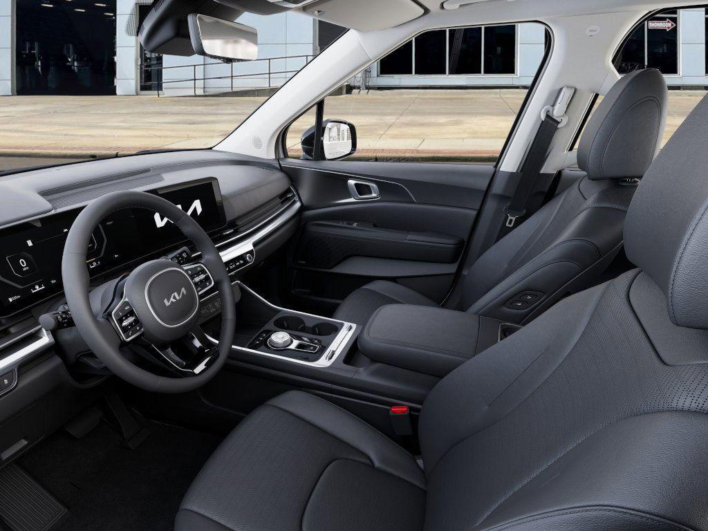 new 2026 Kia Carnival Hybrid car, priced at $53,580