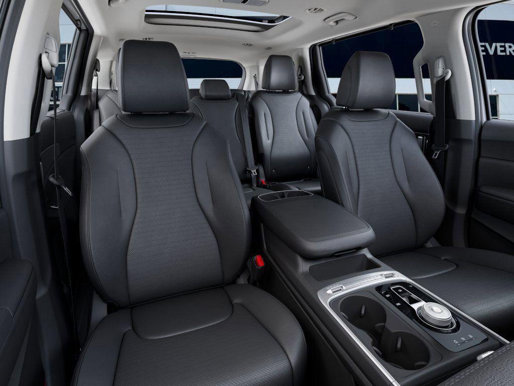 new 2026 Kia Carnival Hybrid car, priced at $53,580