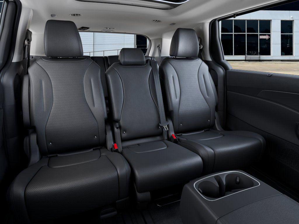 new 2026 Kia Carnival Hybrid car, priced at $53,580