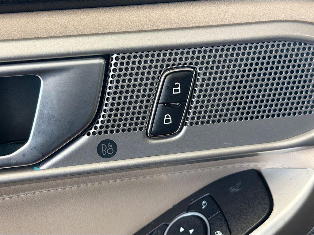 used 2023 Ford Explorer car, priced at $27,895