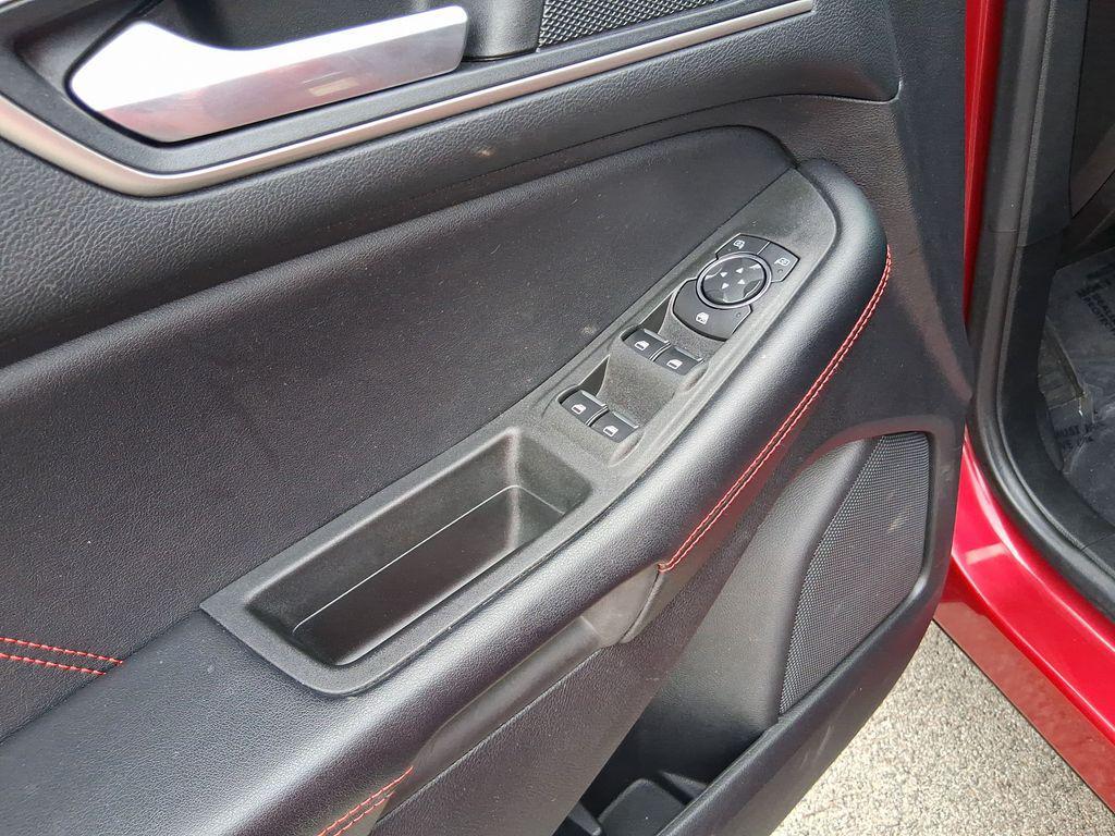used 2022 Ford Edge car, priced at $21,211
