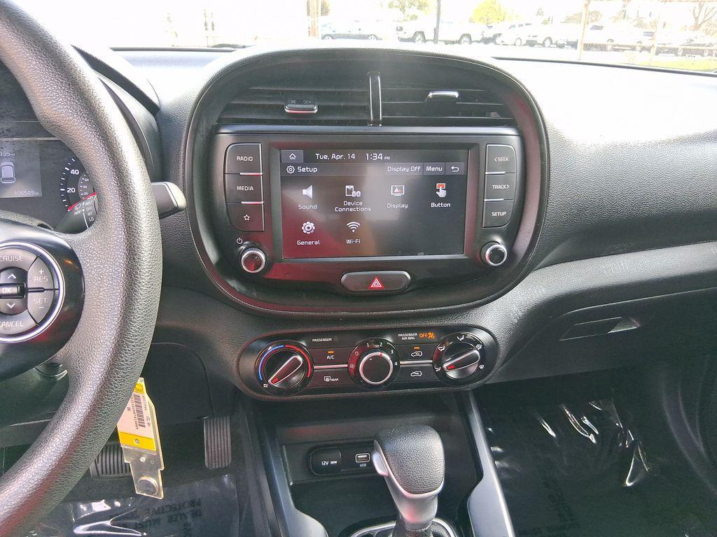 used 2022 Kia Soul car, priced at $10,399