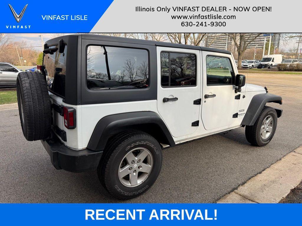 used 2015 Jeep Wrangler Unlimited car, priced at $14,555
