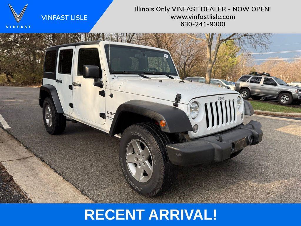 used 2015 Jeep Wrangler Unlimited car, priced at $14,555