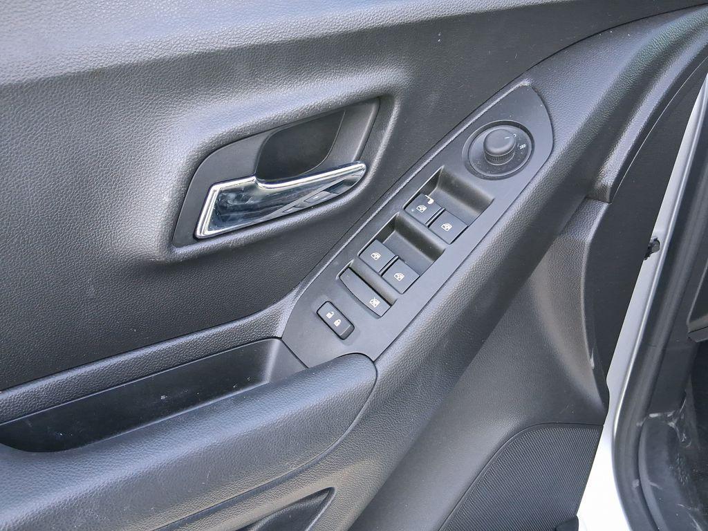 used 2019 Chevrolet Trax car, priced at $12,582