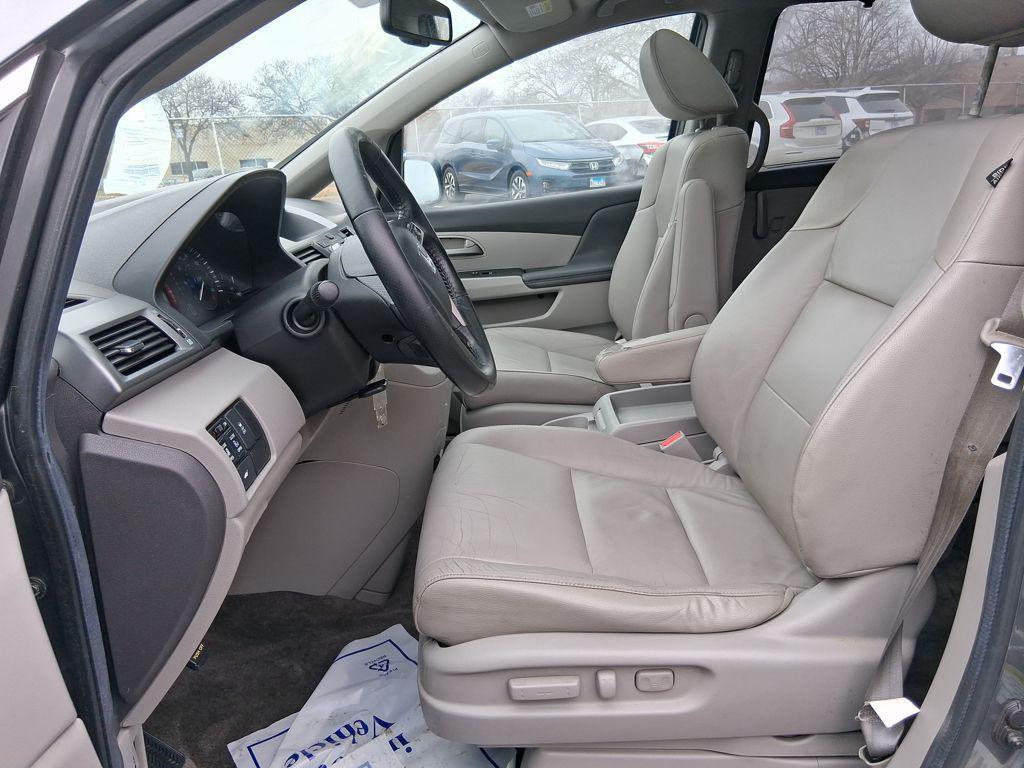 used 2013 Honda Odyssey car, priced at $10,484