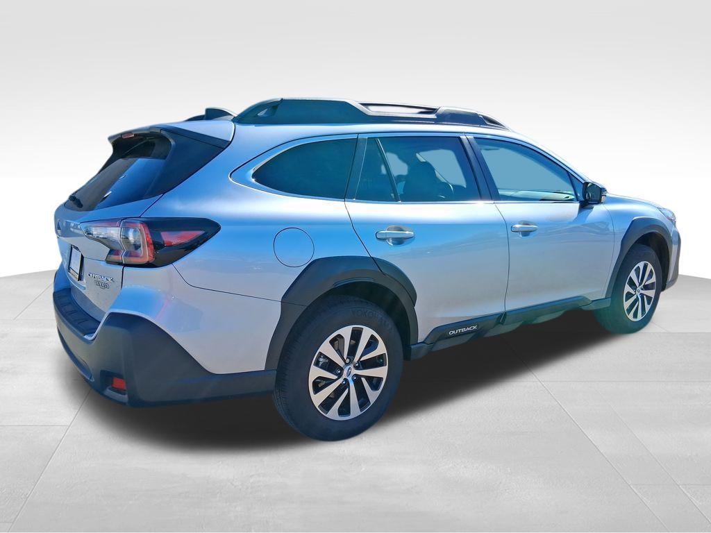used 2025 Subaru Outback car, priced at $29,300