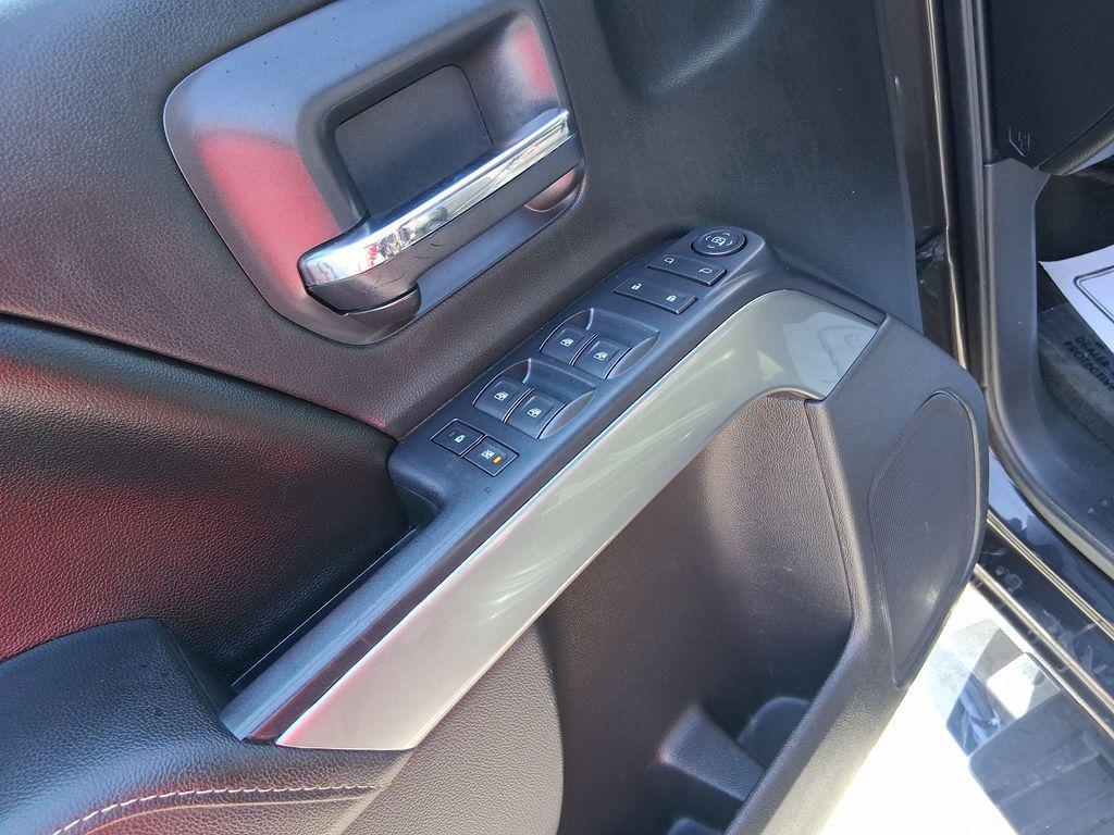 used 2015 Chevrolet Silverado 1500 car, priced at $20,911