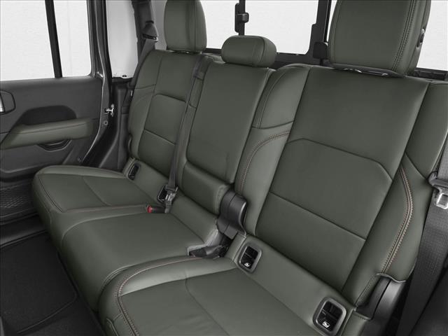new 2026 Jeep Gladiator car, priced at $53,431