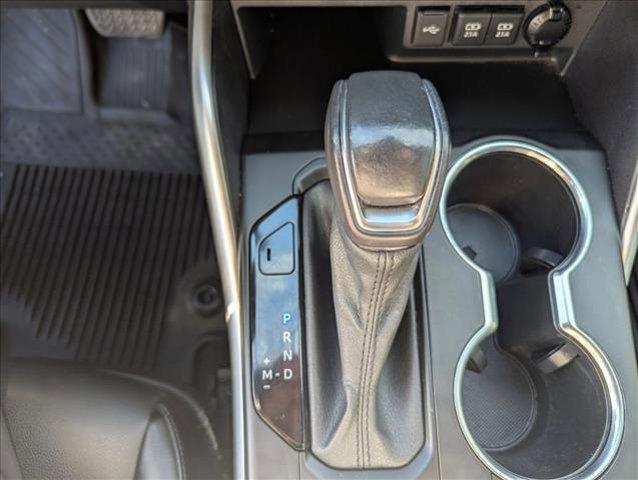 used 2021 Toyota Highlander car, priced at $29,800